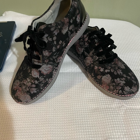 Alegria Black and Pink Floral Sneakers - Picture 2 of 7